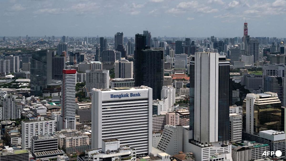 Thailand Perintahkan Pegawai Negeri Hemat Energi dan Kerja dari Rumah